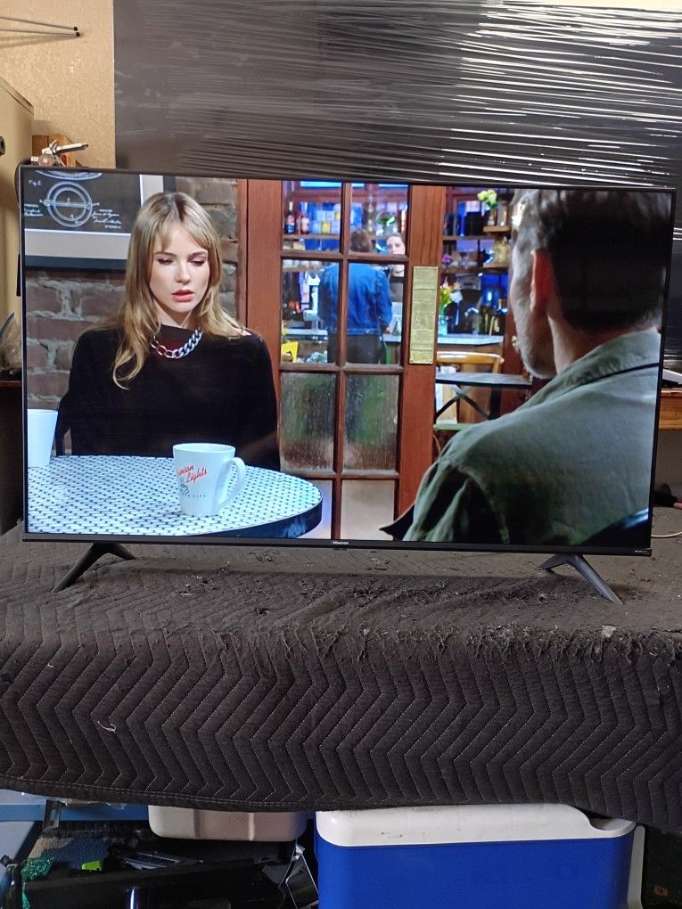 50 Inch Hisense Android 4k Smart Beautiful Tv Comes With Remote Control Shows Great Quality Clear Picture Works Fantastic Guaranteed 