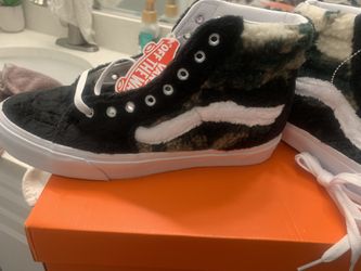 Custom Vans! Brand New , Size 9.5