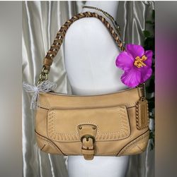 Rare Coach poppy natural tan leather whipstich shoulder Size: L 11 inch x H 7 inch