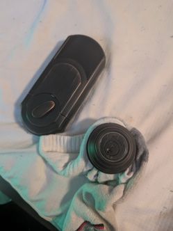 Kwikset Kevo Smart Lock w/ Keys & Instructions