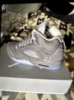 Jordan 5 wolf grey 2026