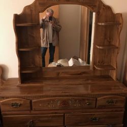 Queen Bedroom Set  