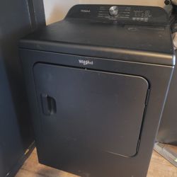 2024 WHIRLPOOL DRYER (Read Discreption)