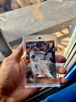 Ken Griffey Jr. Upper Deck Baseball Card