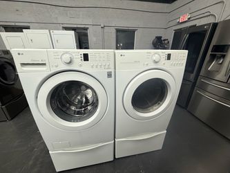 LG Front Load Washer and Dryer Set “27 ( Lavadora y secadora )