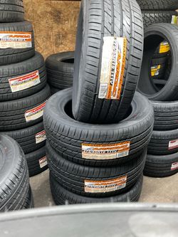 Arroyo 275/55R19 Set of four $680