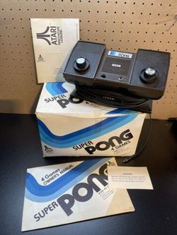 Super pong game