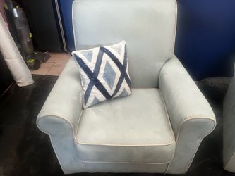 Two rocking chairs in good condition
