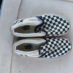 Checker Vans 