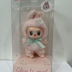 Close to Sweet Mokoko white tag