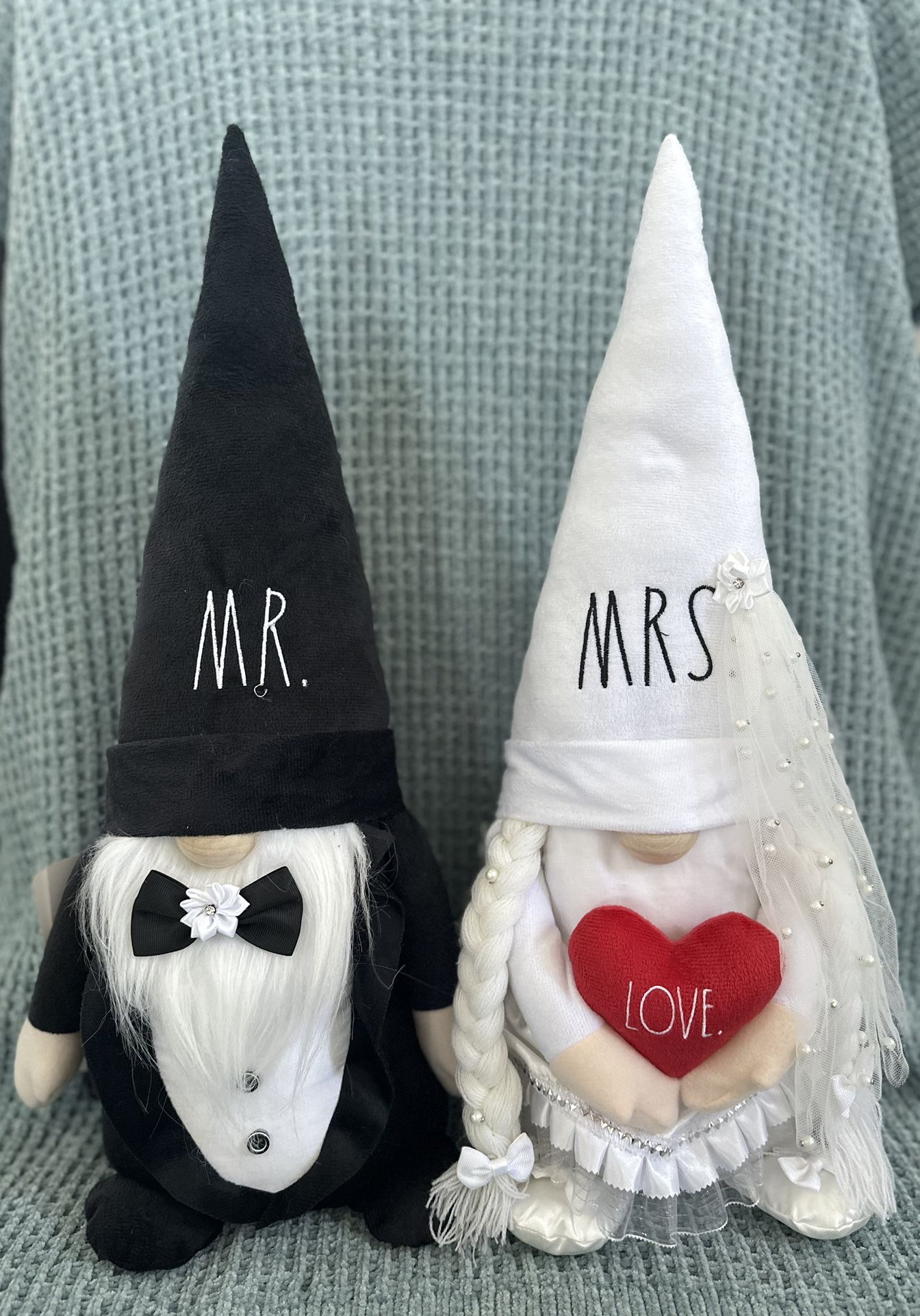 Mr & Mrs Gnome Set