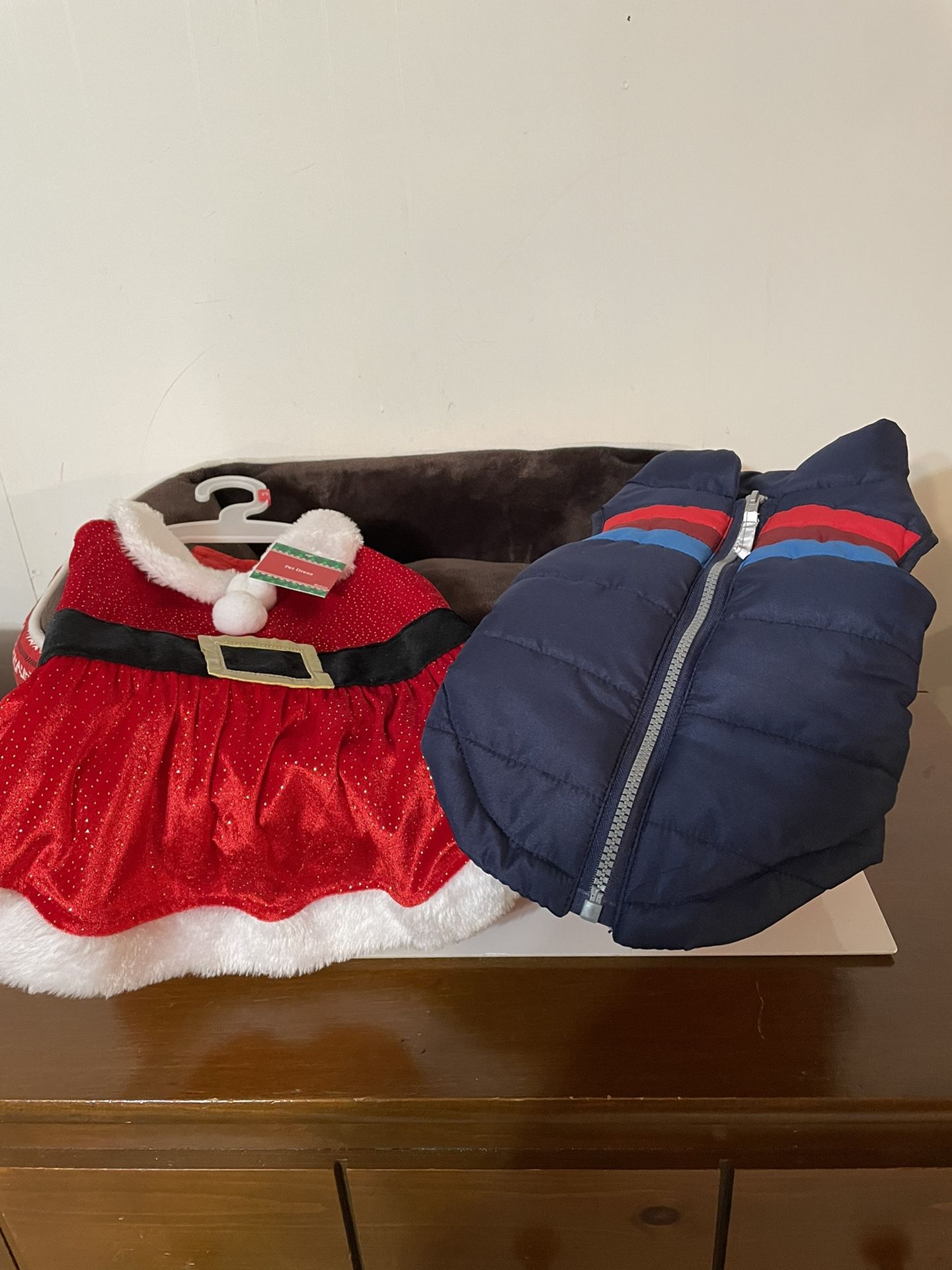 Dog Bed And Two Coats Size Medium