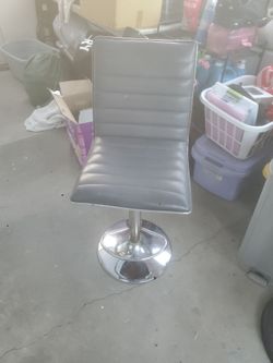 Bar stool chair with  Hydraulic  lift