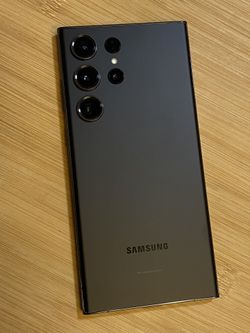 Galaxy S22 Ultra Fully Unlocked 