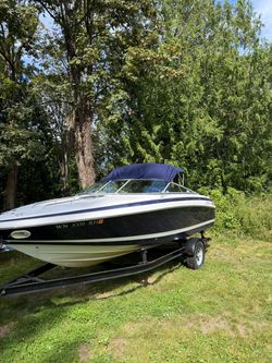 Cobalt 233 boat