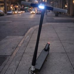 Unagi E500 Dual-Motor Electric Scooter – Lightweight, Foldable, w/ Carrying Bag