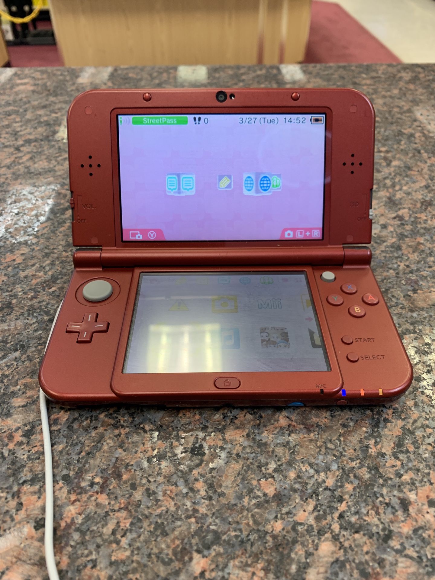 Nintendo 3DS XL