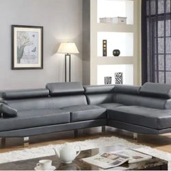 Brand New Sectional Sofa... Sofa Seccional Nuevo A Estrenar 