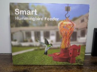 Smart Hummingbird Feeder