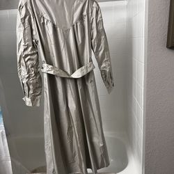 Women’s Raincoat