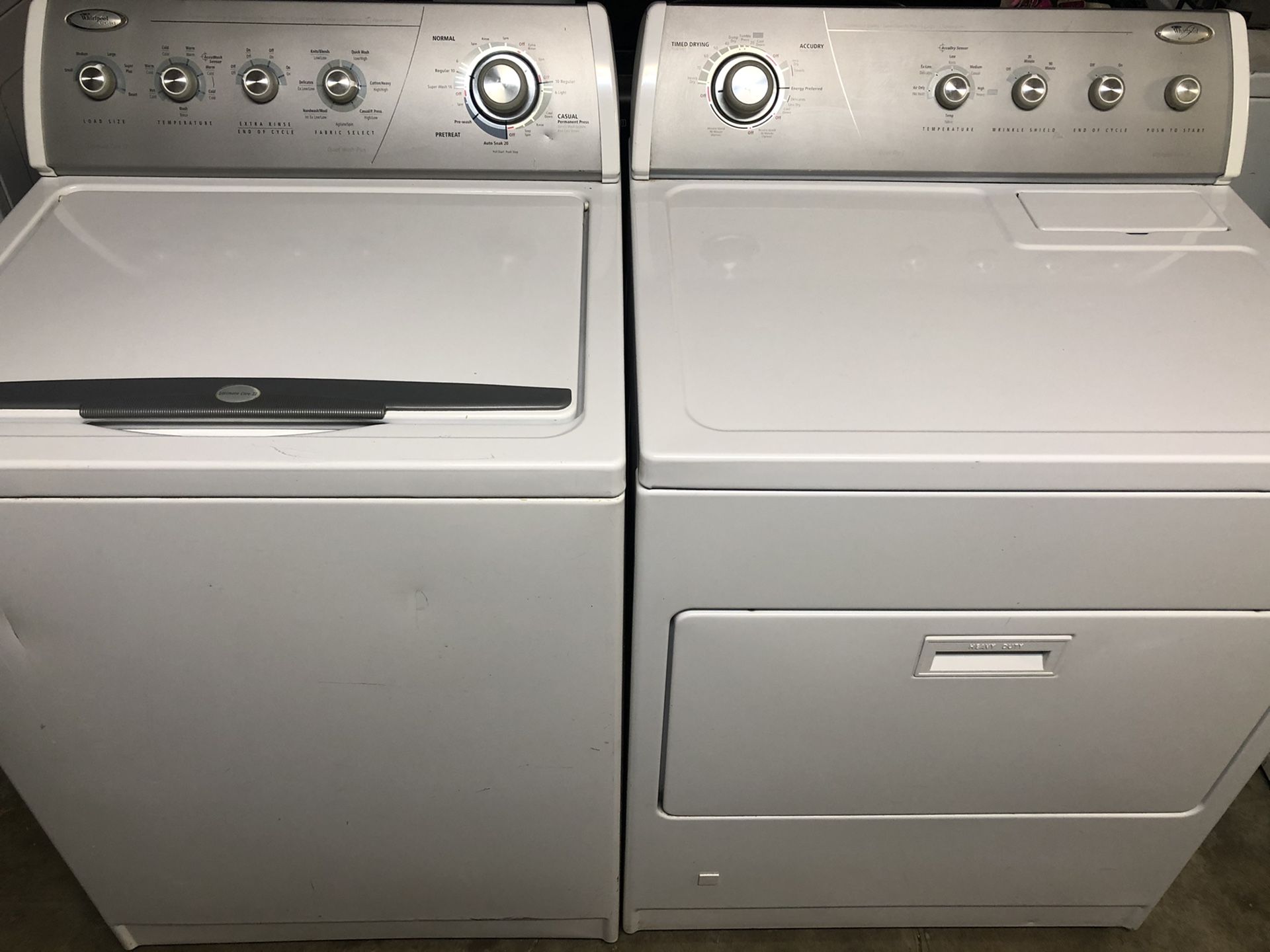 Whirlpool washer and gas dryer both work great
