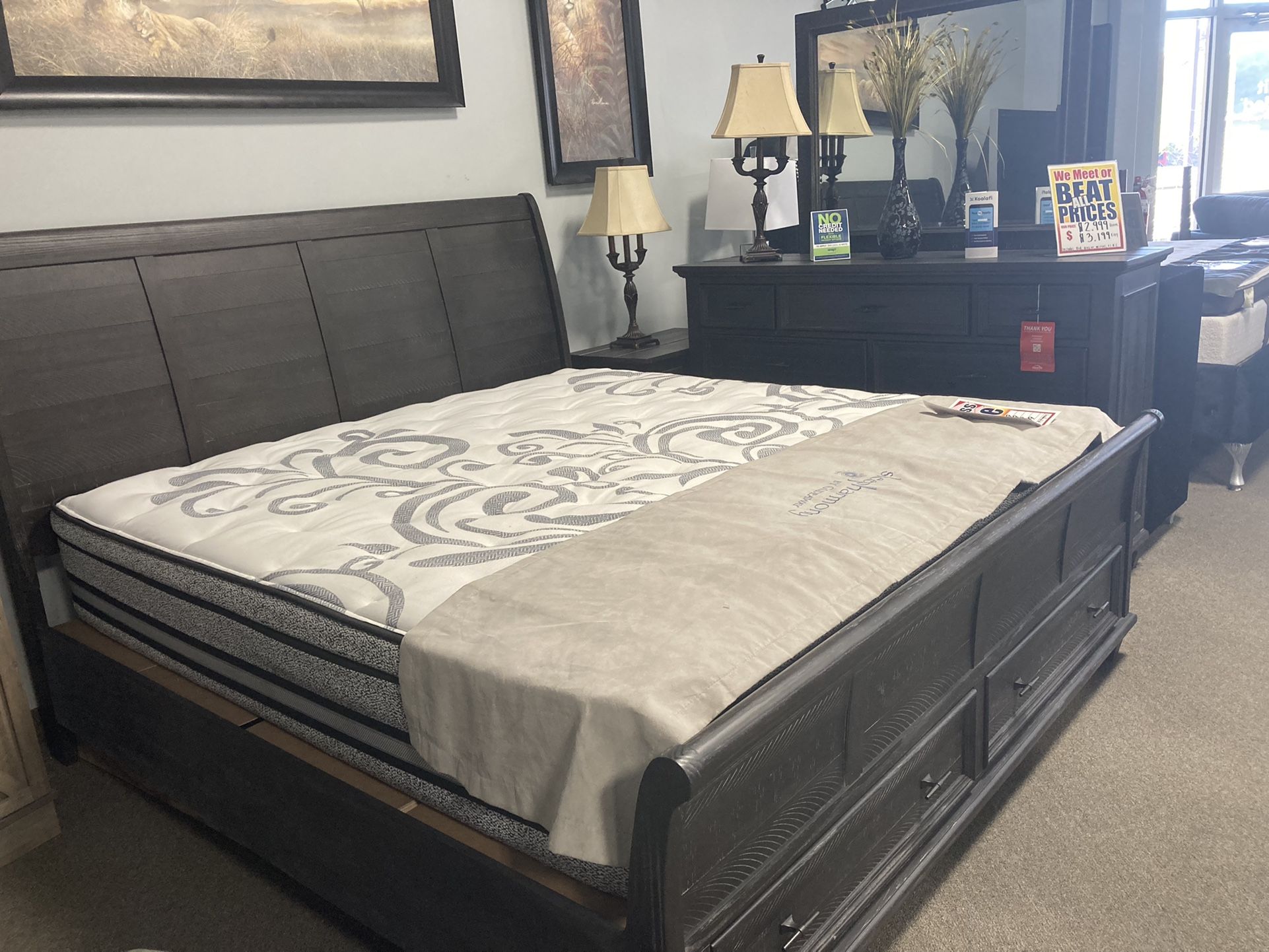 Gorgeous Bedroom Set 😊💚 Simple Financing Available 🧡😁 Free Delivery 📦