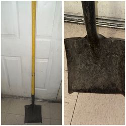 Flat Shovel 