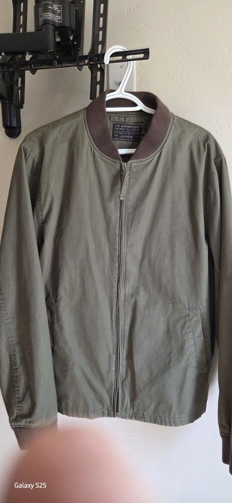 J CREW BOMBER JACKET SIZE L