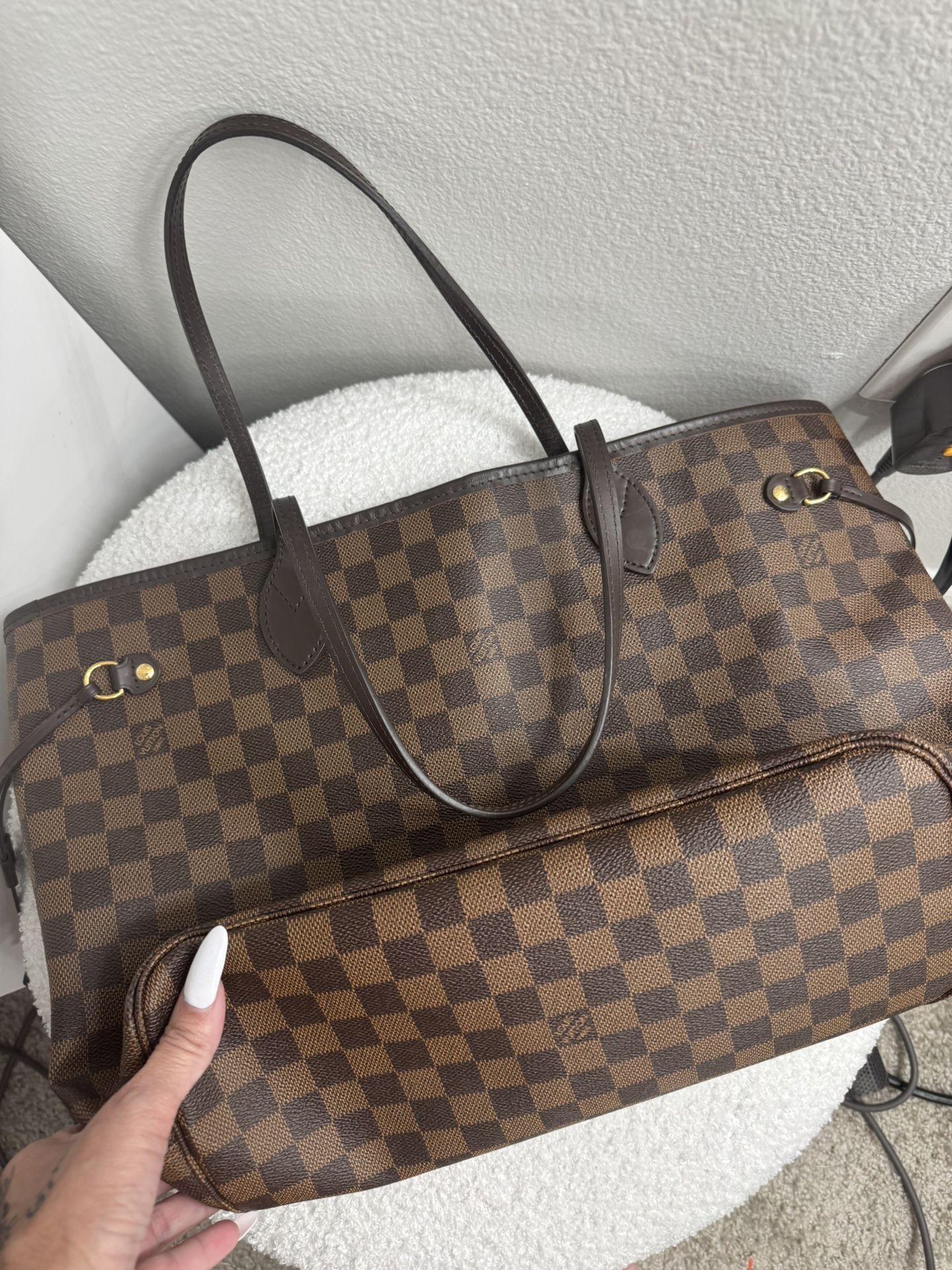 Louis Vuitton Damier Ebene Med