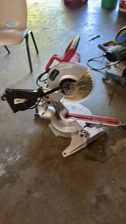 Tool shop saw