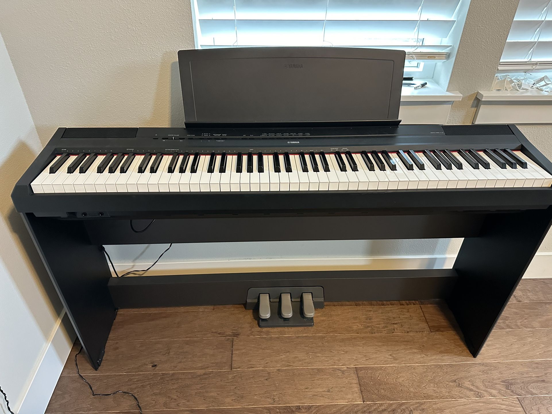 Used Yamaha P-115 Digital Piano