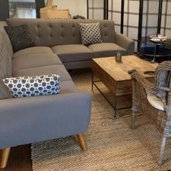 Gray Mid-Century Modern Tufted Sectional Sofa