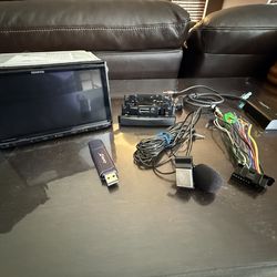 Kenwood Excelon DDX8905S Radio with Harness and Accessories