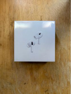 Apple AirPods Pro with Charging Case