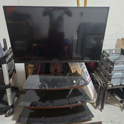 TV & Stand