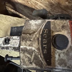 Chain Saws 