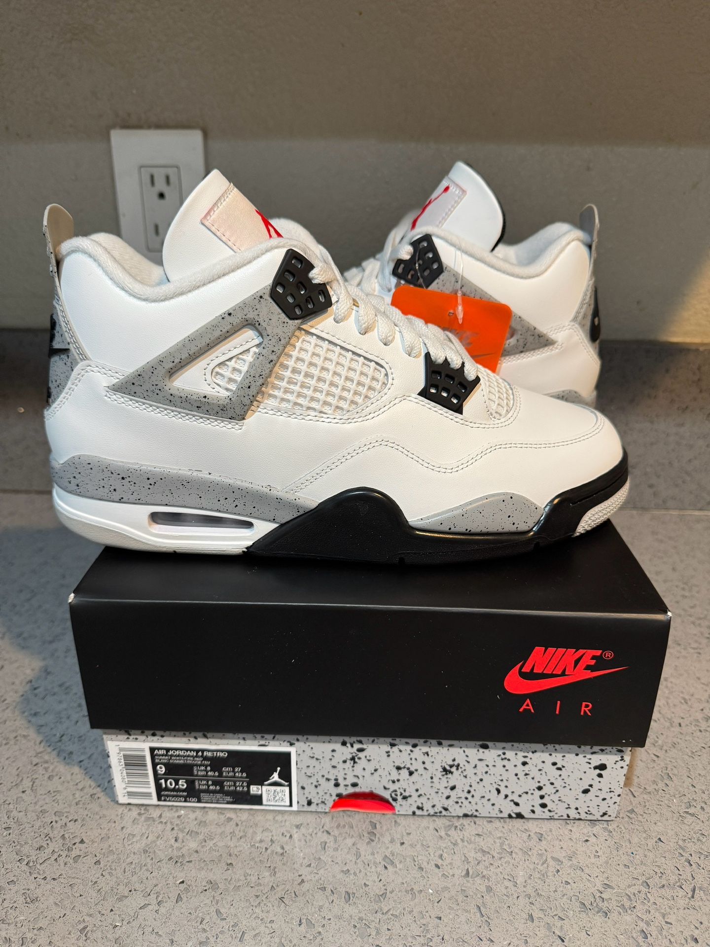 Brand New 2025 Jordan 4 White Cement Size 9