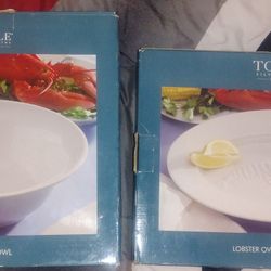 BRAND NEW LOBSTER BOWL AND SERVING PLATTER