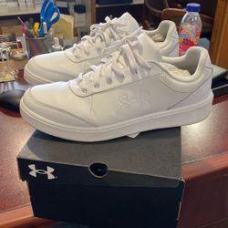 Under Armour White Shoes Sz 12 Used