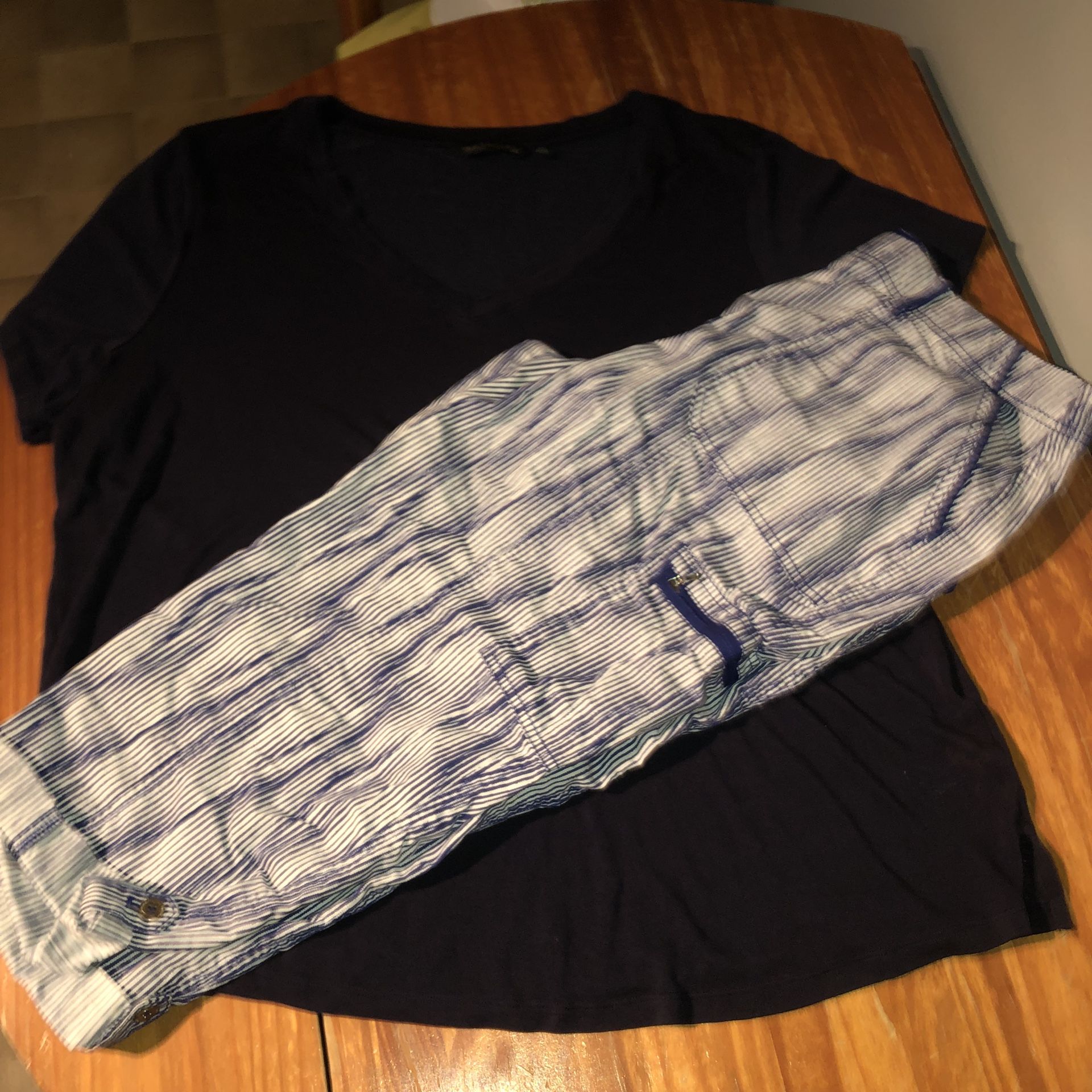 Chico’s Cargo Pants & Athleta Shirt 2X