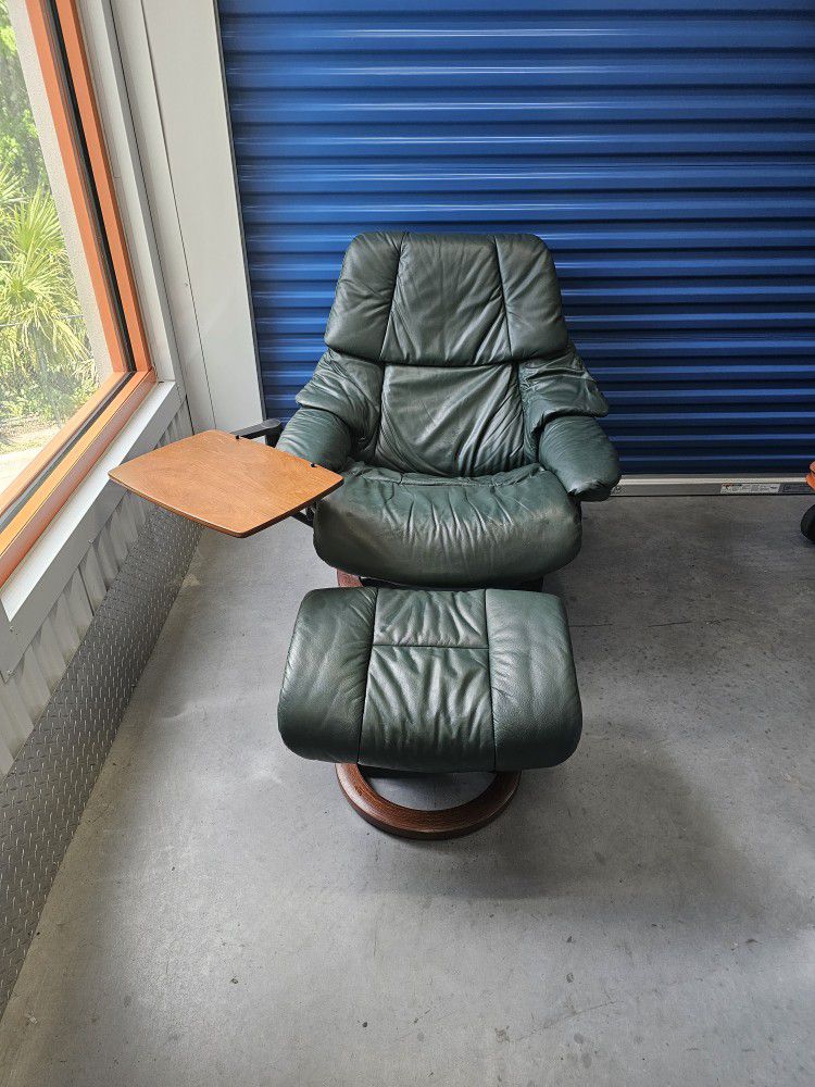 Ekornes Stressless Reno Leather recliner 
