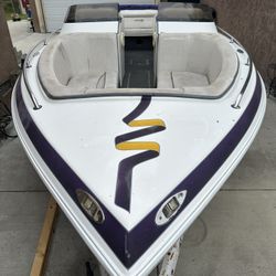 1996 Commander 225lx