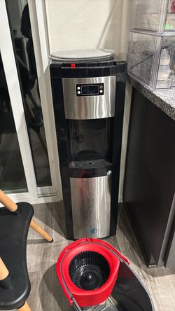 water dispenser