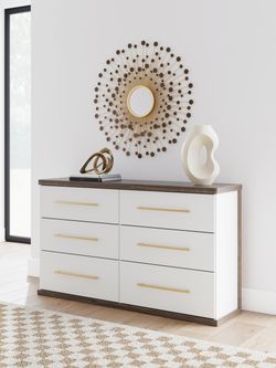 Mazilar Brown/White Dresser