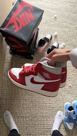 Wmns Air Jordan 1 High OG 'Newstalgia Chenille'