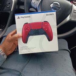 PS5 Controller (New & Sealed)
