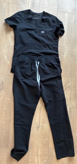 FIGS  Scrub Set Top and Pants