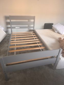 Twin bed with head board and foot board