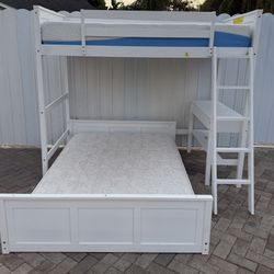 Bunk bed,Twin over full with desk. Mattresses included. In very good condition. Delivery available for an additional cost. Price $300. 