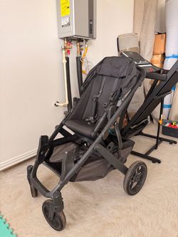 Uppababy Vista V3